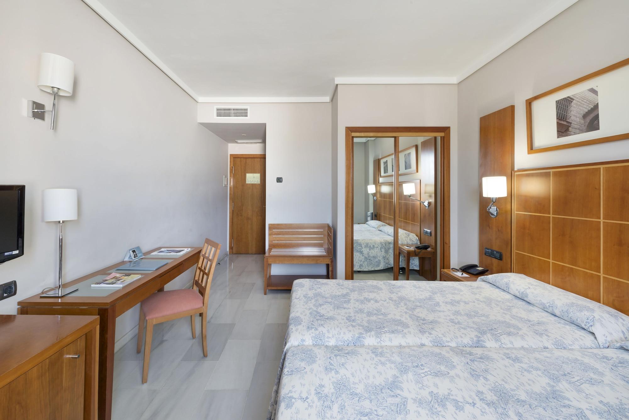 Exe Ciudad De Cordoba Hotel Kültér fotó