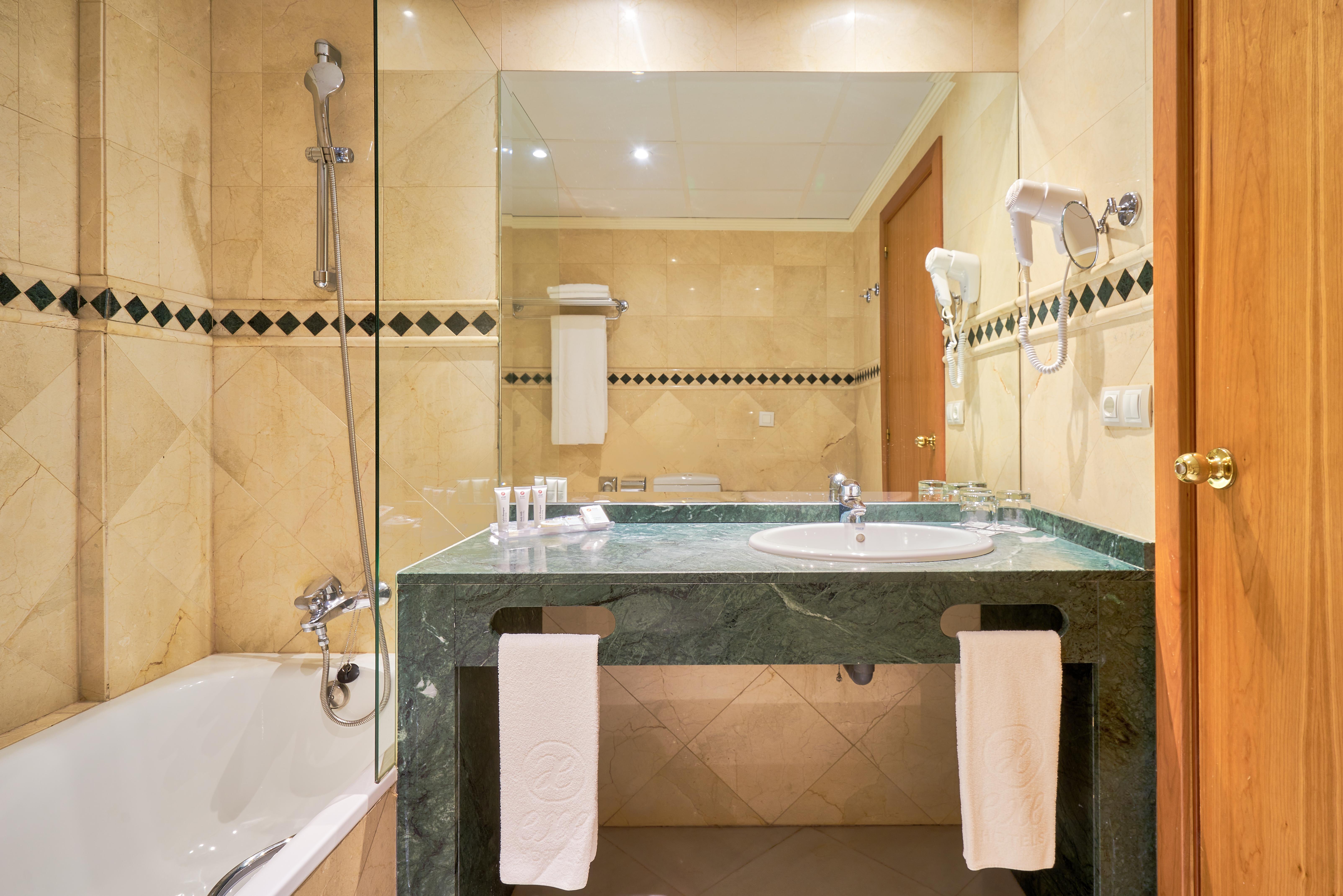 Exe Ciudad De Cordoba Hotel Kültér fotó